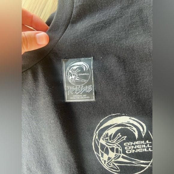 O’Neill Tank - Picture 4 of 5